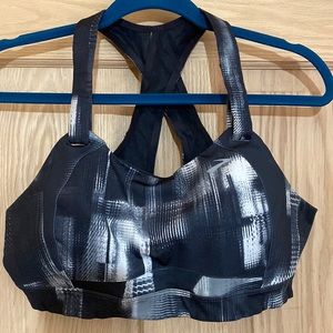 Brooks running sport bra